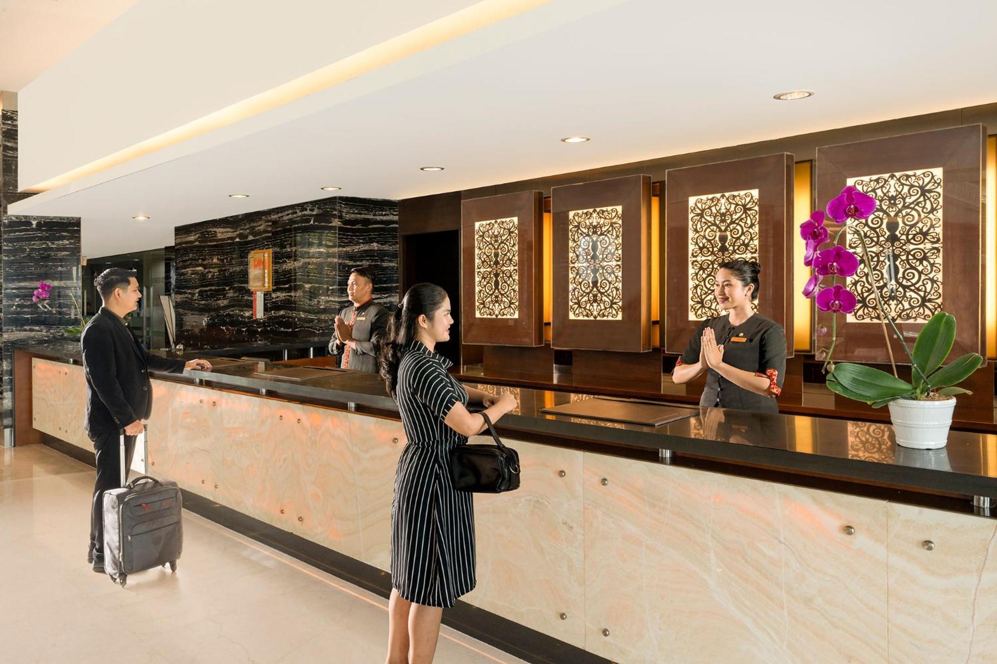 Swiss-Belhotel Danum Паланкарая Экстерьер фото
